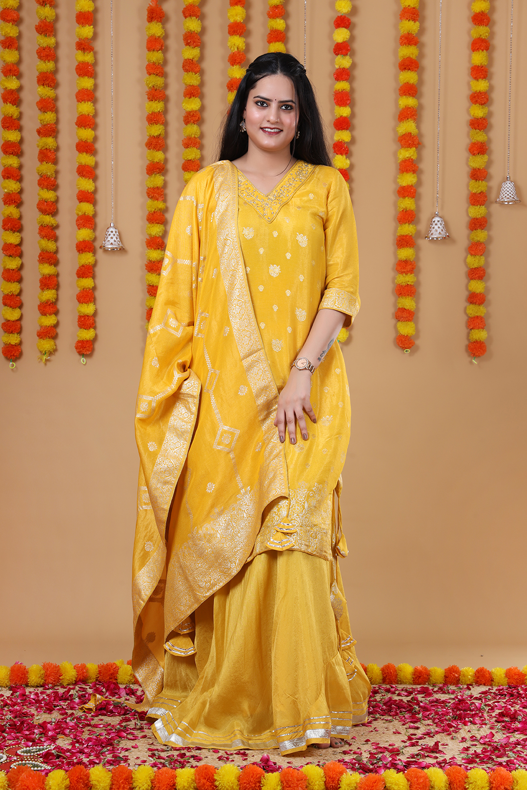 Vglame Yellow Glamour Viscose Kurta Set with Hand Work & Zari Dupatta
